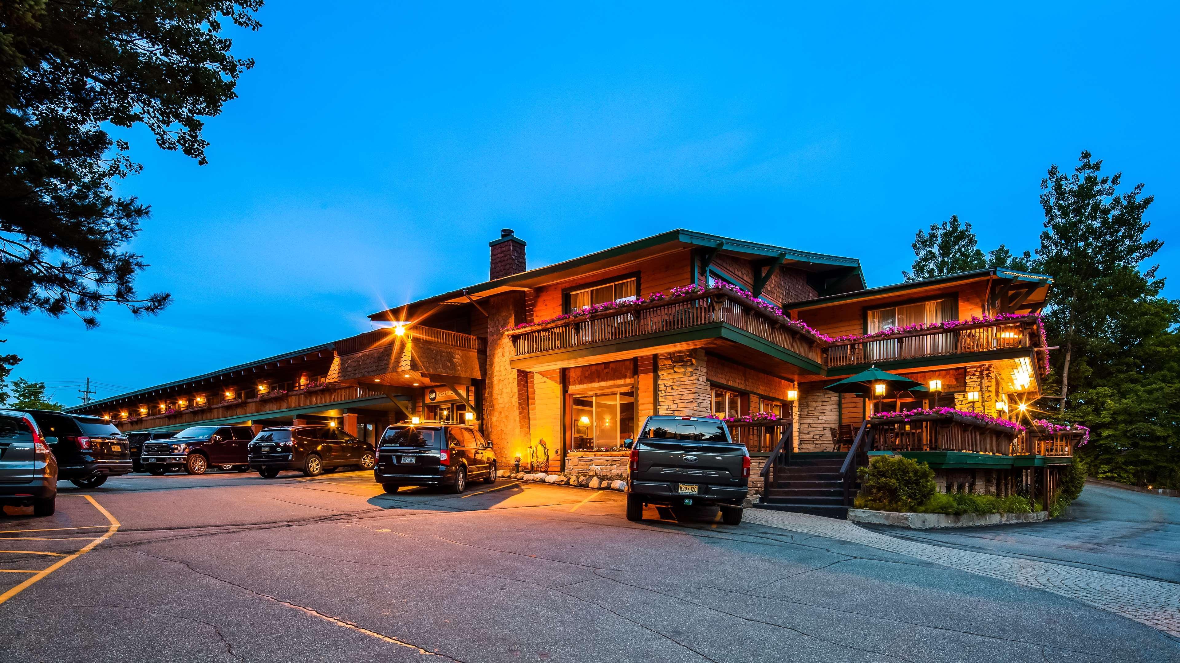 Best Western Adirondack Inn Lake Placid Exterior photo