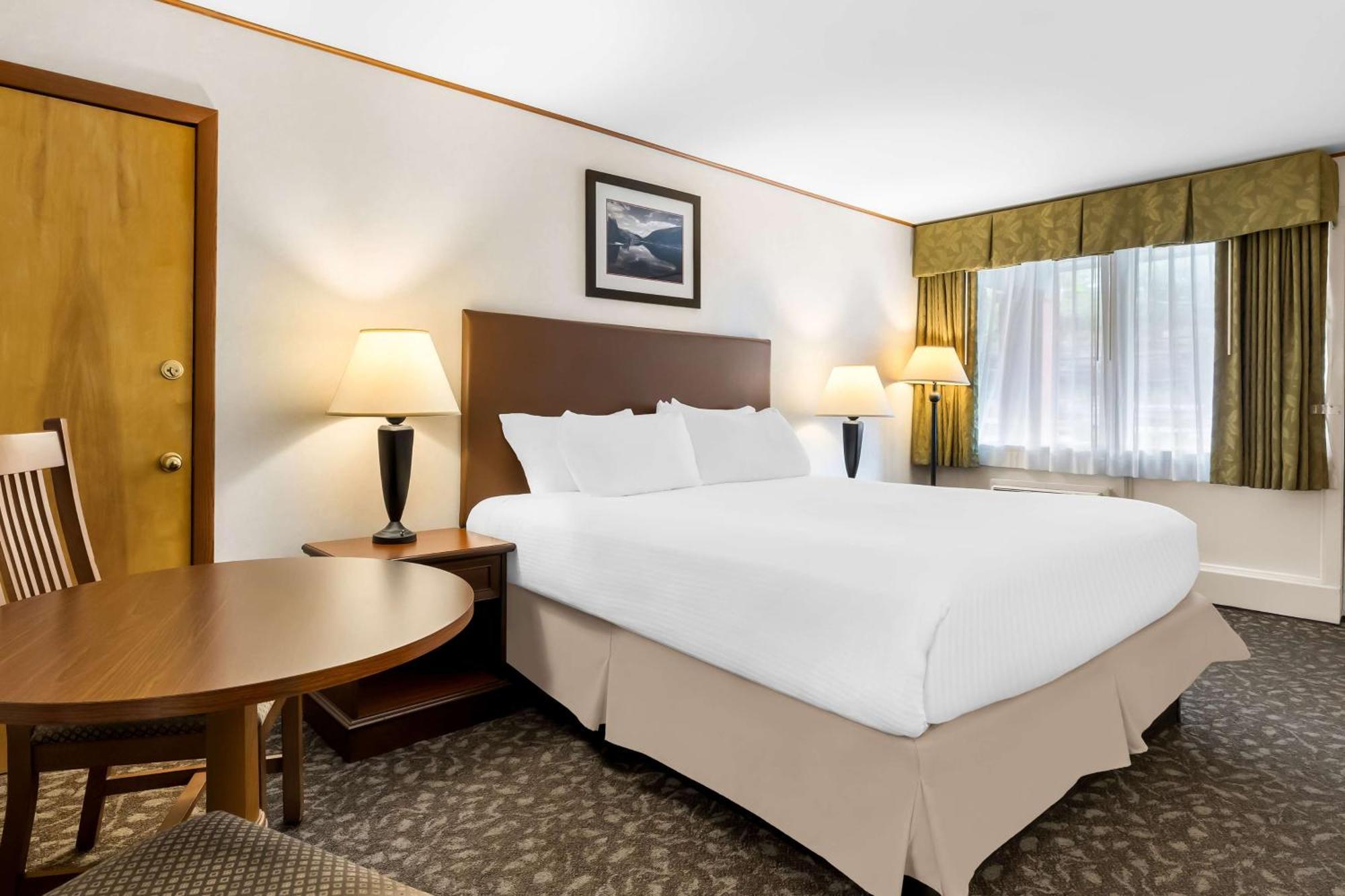 Best Western Adirondack Inn Lake Placid Exterior photo