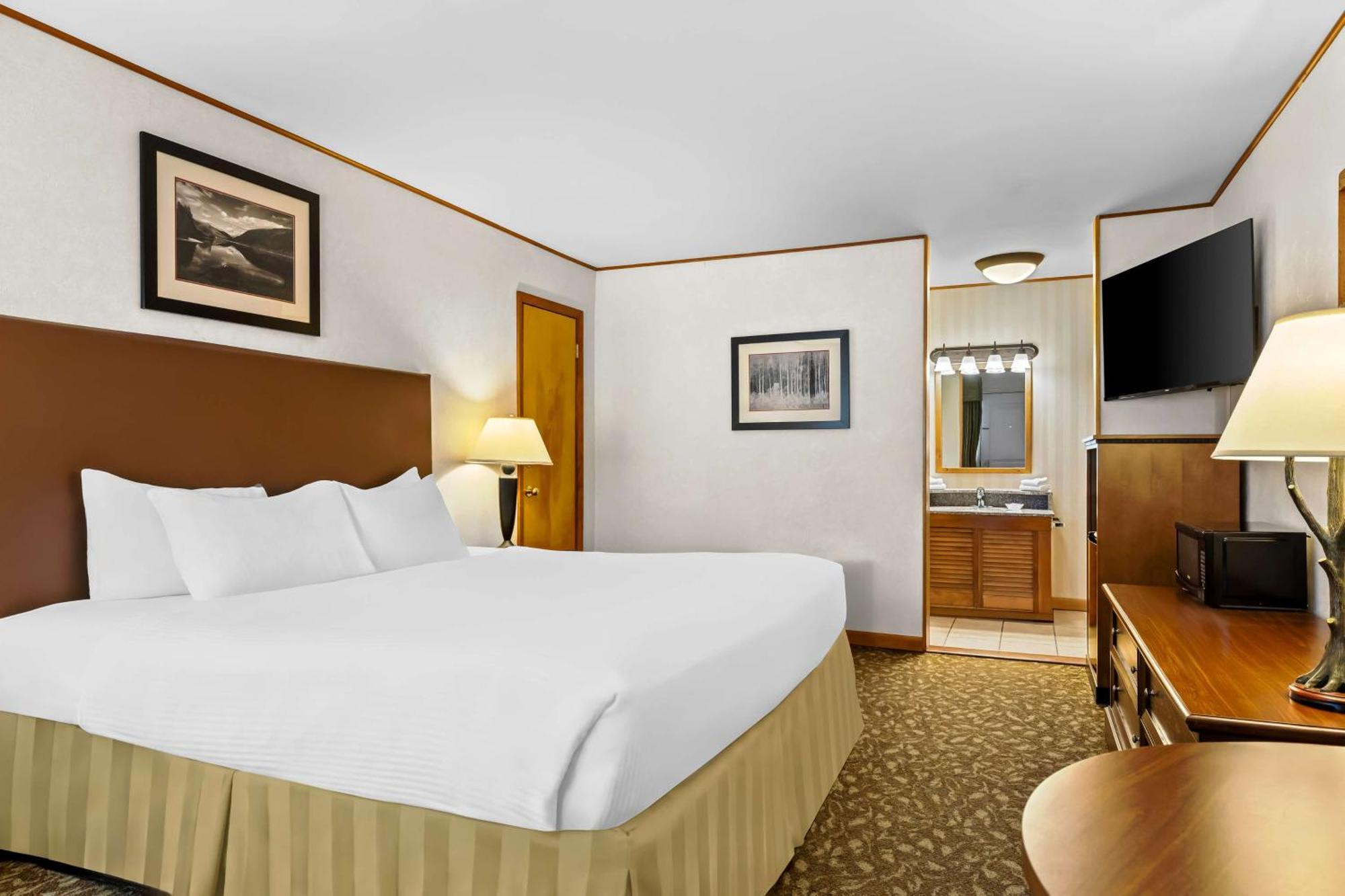 Best Western Adirondack Inn Lake Placid Exterior photo