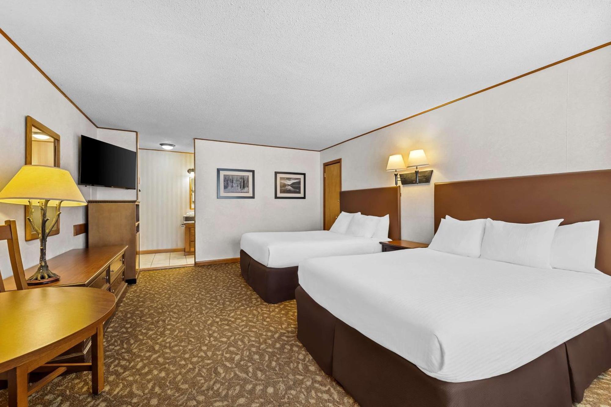 Best Western Adirondack Inn Lake Placid Exterior photo